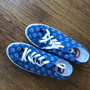 Chicago Cubs sneakers!